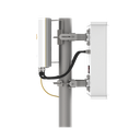 Punto de Acceso de 1.5 Gbps / MU-MIMO 4x4 / 4.9-6.4 GHz / 4 Conectores N-hembra / Hasta 100 clientes concurrentes / Incluye POE y cable de alimentación / Soporta monitoreo en la nube