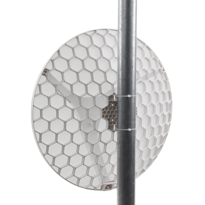 (LHG XL HP5) Cliente y PtP de Alta Potencia, Antena de Rejilla Mejorada de 27 dBi en 5GHz 802.11 a/n