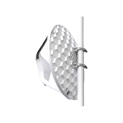 (LHG 2) Cliente en 2.4 GHz (2412 - 2485 MHz), Antena Integrada 18 dBi, Hasta 316 mW de Potencia
