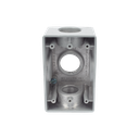 Caja Condulet FS de 1" (25.4 mm ) con tres bocas una arriba y una atrás a prueba de intemperie.