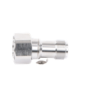 Adaptador en Línea de Conector 4.3-10 Macho a N Hembra, Bronce Blanco/ Plata/ Teflón.
