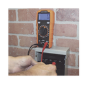 Multímetro Digital con Selección Manual Rango 600V CAT III con Protección de Alerta LED del Cable de Prueba