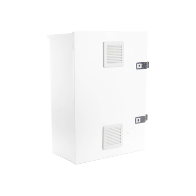 Gabinete para instalación de 2 Baterías PL110D12, Fabricado en Lámina Galvanizada, Accesorios para piso o poste (No incluidos)