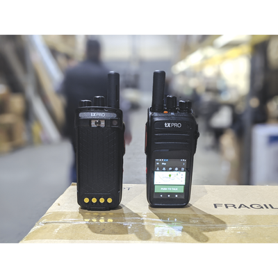 Radio 4G LTE IP66, Pantalla 2.4", Cámara Frontal y Trasera, Compatible con NXRADIO (NUEVO HARDWARE)