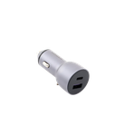 Cargador de Auto 52.5W | Puerto USB-A y USB-C | Carga Rápida | Compatible con Vehículos de 12 y 24 VCD | PD3.0 + QC3.0 | Chip Inteligente | Diseño Compacto Mayor Eficiencia Energética | Caja de Aluminio