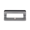 Soporte Vertical para Laptop / Adecuado para escritorio / Anchura Ajustable (12-26mm) / Amplia compatibilidad / Anti-Arañazos / Anti-Deslizante /Ajustable Mediante Tornillos / Color Plata / Aluminio + Silicona