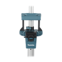 Lampara con Torre para Iluminación Inalambrica con tres Cabezales Multidireccionales , se extiende hasta 2.2 metros, Utiliza batería LXT® Litioâ€‘Ion de 18V.