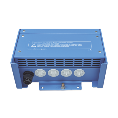 Centaur 12/60 / Cargador de Baterías 12V, 60A / Para Ambientes Marinos y Terrestres. /  Bancos de 240 a 600 Ah