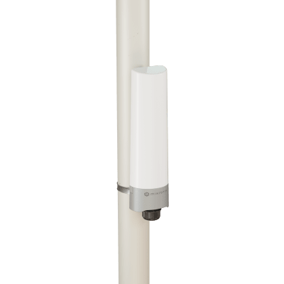 (GPeRx4) Extensor PoE Administrable SwOS para Exterior/ 3 Puertos de Salida af/at / PoE IN 90 Watts / Puertos Aislados