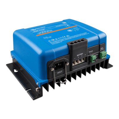 Phoenix Smart IP43 12/50 / Cargador de Baterías 12V, 50A / Para Ambientes Marinos y Terrestres. /  Para baterías de Plomo y Litio