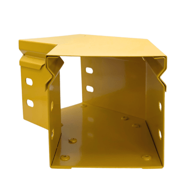 CHFIBER CURVA HORIZONTAL A 45° DE ALUMINIO PERALTE 4" ANCHO 4" RADIO 8" CON RECUBRIMIENTO EN PINTURA EPÓXICA, INCLUYE TAPA , UN PAR DE COPLES Y TORNILLERÍA.