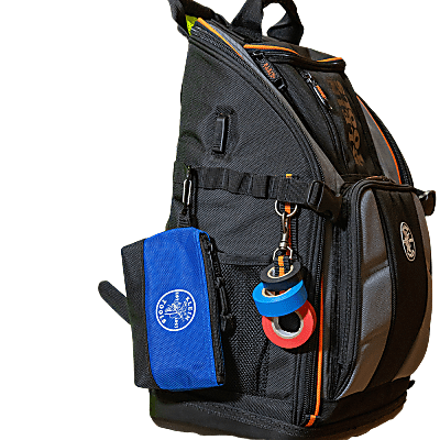 Mochila Profesional para Herramientas / 27 Bolsillos / Acceso Rápido y Estación de Trabajo / Base Moldeada Ancha / Interior Naranja / USB-C / Soporte para Lámpara
