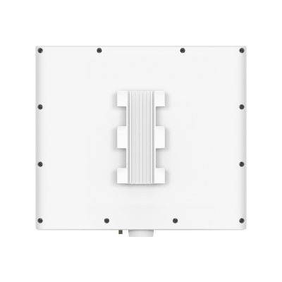 Punto de Acceso Wi-Fi 7 Exterior Tri-Banda / Omnidireccional IP68 / 11 Gbps (US) / 2.4G+5G+6G con AFC / 2.5G PoE+ / Cobertura 300 m² (3,200 ft²) / Gestión Omada SDN / GPS