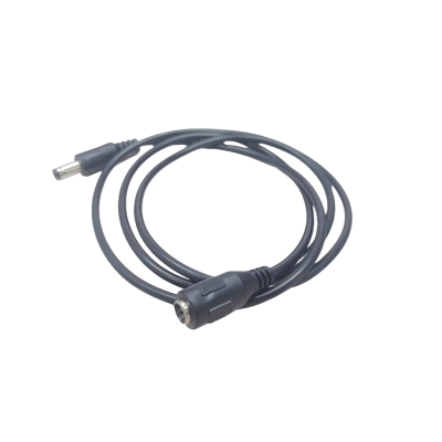 Cable con Conector Macho  ahembra (Pigtail) | Forro negro |  Alimentación para Vcc | Polarizado | Largo 1 metro | Calibre 22AWG.
