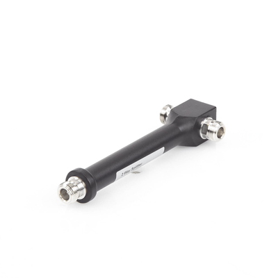 Divisor de Potencia de Dos Vías/ Splitter para distribuir la señal hacia dos antenas/  800-2500 MHz