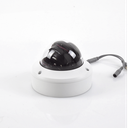 Domo TURBOHD 5 Megapixel / Lente Motorizado 2.7 - 13.5 mm / IR EXIR 40 mts / IK10 / IP67 / dWDR