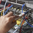 Detector de Fibra Activa y Potencia Óptica FiberLert, Para Fibras Monomodo y Multimodo en Lambdas de 850 a 1625 nm, Detección sin Contacto, Compatibles con Conectores UPC y APC