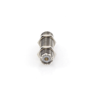 Adaptador Pasamuros de Doble UHF Hembra (SO-239), Montaje para Panel con Rosca Estándar.