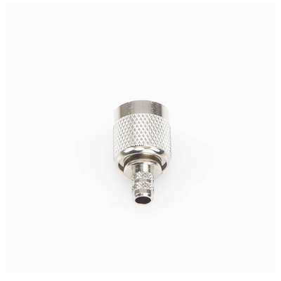 Conector TNC Macho de Anillo Plegable para Cable RG-59/U, Grupo D, Níquel/ Gold/ Delrin.â€‹