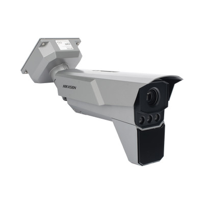 Bala IP 4 Megapixel / ANPR / Radar Interconstruido Medición de 5 a 120 Km/h / Reconocimiento y Captura de Placas Vehiculares para Trafico de Alta Velocidad / DARKFIGHTER / WDR 140 dB / IP67 / IK10 / Lente Mot. 8 a 32 mm / 100 mts IR / MicroSD