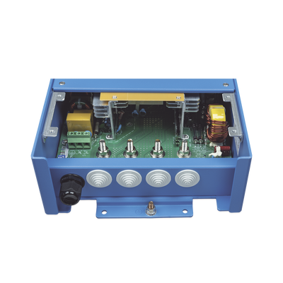 Centaur 12/40 / Cargador de Baterías 12V, 40A / Para Ambientes Marinos y Terrestres. /  Bancos de 160 a 400 Ah