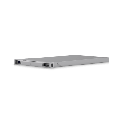 UniFi Enterpirse CloudKey / Dimensiones 787 x 43.7 x 481.4 mm / 1,000 Dispositivos UniFi Administrados / 10,000 Usuarios Conectados Simultáneamente / 1 GbE RJ45 / 10G SFP+ / Montaje en Rack 1U / 2 PSUs Intercambiables En Caliente