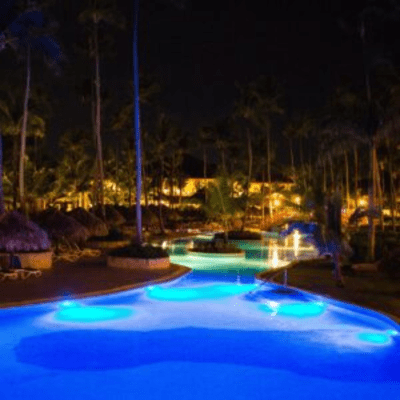 Luminario Sumergible /Luz Blanca 6500 K / 18W / 2340 lm / IP68 / Ø290mm x 62mm / No Dimeable / Uso Exterior.