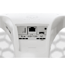 CPE para exteriores de largo alcance con Wi-Fi 6, ideal para enlaces punto a punto, disponible en una versión de 27 dBi (XL).