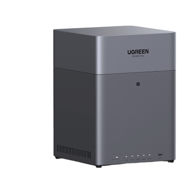 NAS UGREEN NASync DH4300PLUS  / 4 Bahías SATA / Procesador RK3588C 8 GB RAM / 2.5GbE Puerto / HDMI 4K / USB 3.2 Type-C / RAID 0/1/5/6/10 / Acceso Remoto UGREENlink