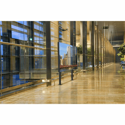 Soporte Modular para Video Wall Pedestal 2x2 / Ajuste Micro Sin Herramientas / 8 Puntos de Alineación / Capacidad 500 lb / VESA 200x200 a 600x400 mm / Estructura Aluminio / Gestión Cableado Integrada / Almacenamiento Multimedia