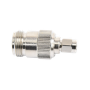 Adaptador en Línea, de Conector SMA Macho Inverso a N Hembra, Níquel/ Oro/ Teflón.