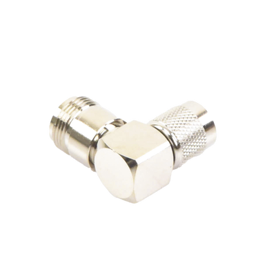 Adaptador en Ángulo Recto de Conector TNC Macho a N Hembra, Níquel/ Oro/ Teflón.
