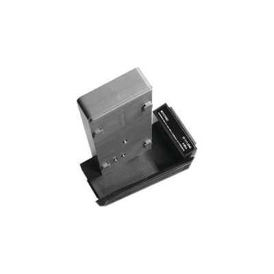 [07-111-2940] Adaptador de batería para ANALIZADOR C7X00-C SERIES para batería PMNN4062/ 4069/ 4077  para radios XPR6100/ 6300/ 6350/ 6380/ 6500/ 6550/ 6580