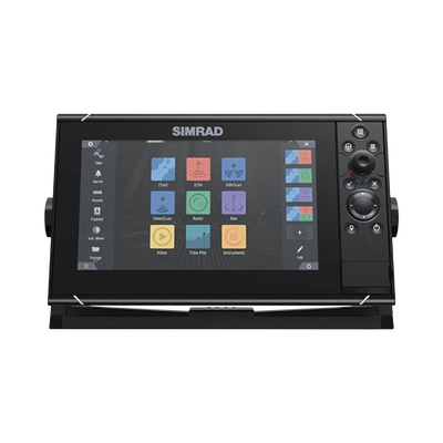 [000-15405-001] Pantalla Náutica 9 Pulgadas SolarMAX IPS / Procesador iMX 8 / Ecosonda Integrada 1kW CHIRP / GPS Incorporado / Conectividad Inalámbrica / Compatibilidad con Accesorios Simrad / Montaje Flush o Bracket / Incluye Mapa Mundial
