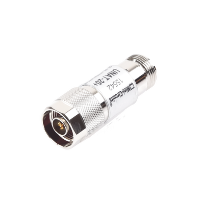 [UNAT-20] Atenuador en Línea de 20 dB, 0.5 W, Conectores N Macho-Hembra, CD-6 GHz.