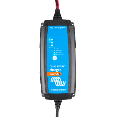 [BSIP6524/5] Blue Smart IP65 24/5 / Cargador de Baterías 24V, 5A / Para Ambientes Marinos y Terrestres. /  Para baterías de Plomo y Litio