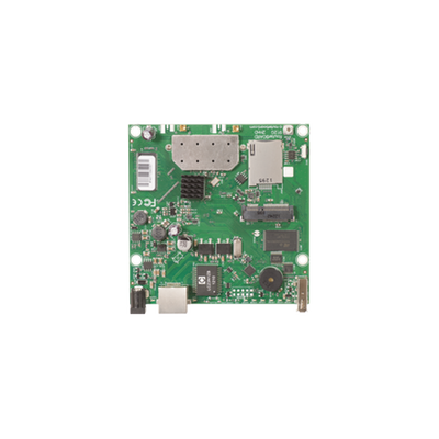 [RB912UAG-2HPND] Tarjeta Inalámbrica y router en 2.4 GHz 802.11 b/g/n,  64 MB de RAM, 1 Puerto Gigabit Ethernet, Nivel de Licencia 4