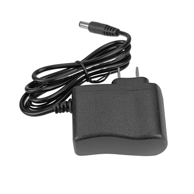 [P5DC1A] 5 Vcc / 1A /  Adaptador de voltaje / Voltaje de Entrada de 100-240 Vca / Para Usos Múltiples / Video Vigilancia, Acceso, Asistencia, Alarmas, Bocinas, Etc. / Certificación NOM