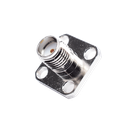 Conector SMA Hembra, Montaje de Panel Cuadrado, 4 Perforaciones, Soldable, Niquel/ Oro/ Teflón.